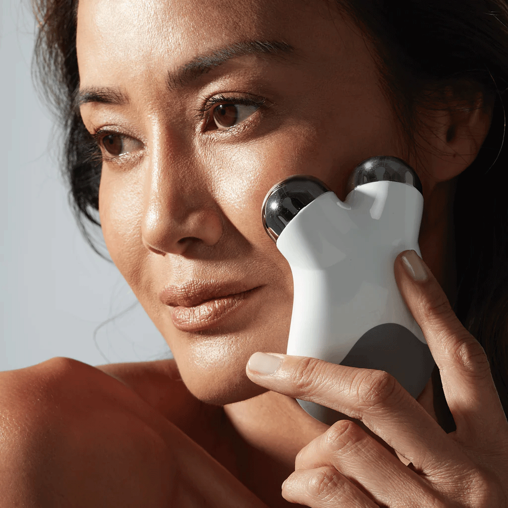 NuFACE - MINI KIT (includes Hydrating Aqua Gel 1.69 oz)