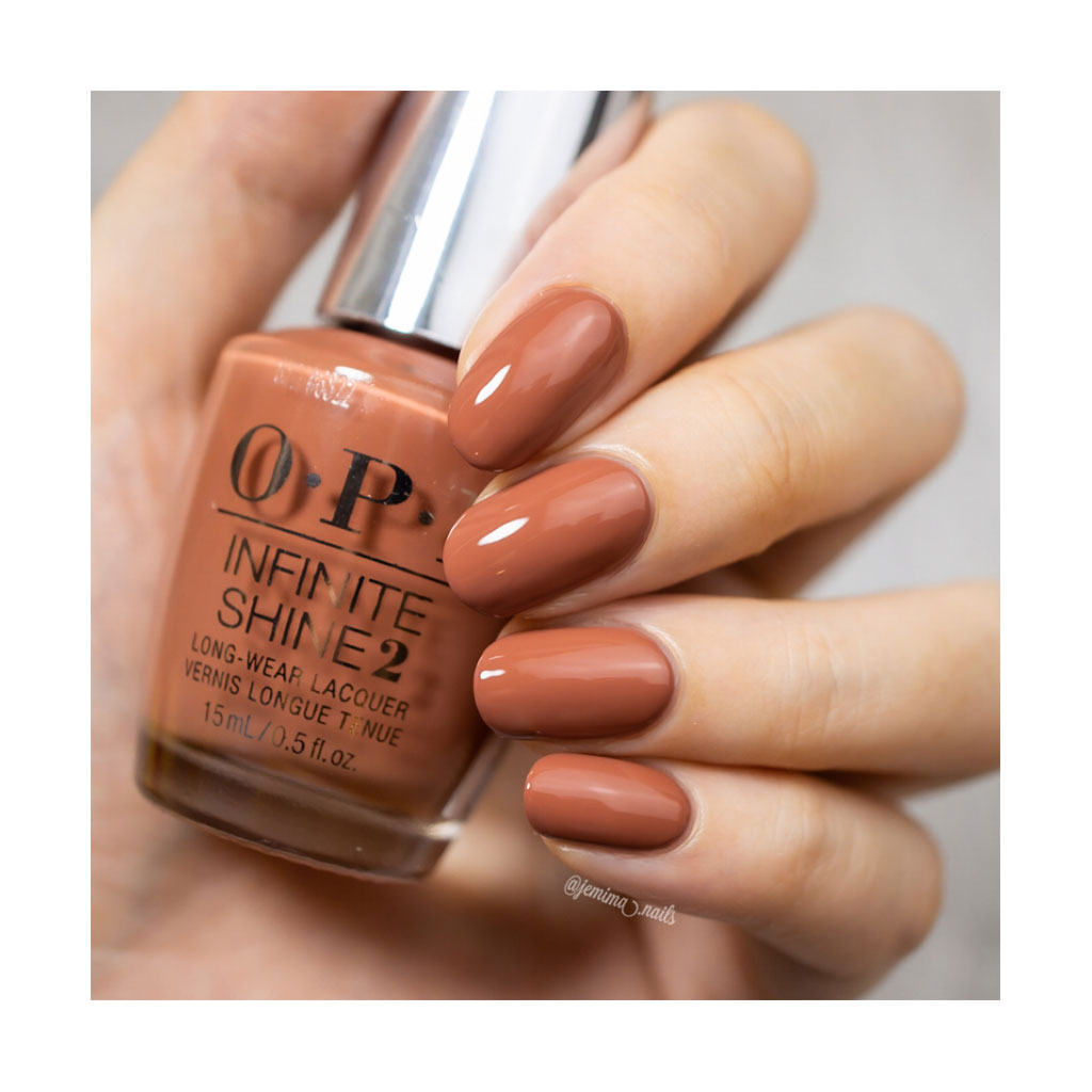 OPI - CHOCOLATE MOOSE (INFINITE SHINE)